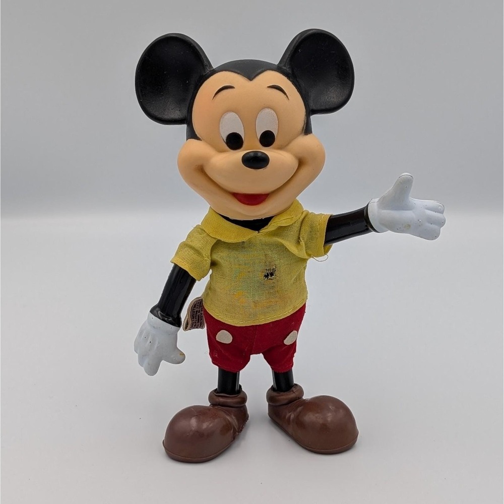 Vintage R. Dakin Walt Disney World Rubber MICKEY MOUSE Figure 8" Poseable 1968